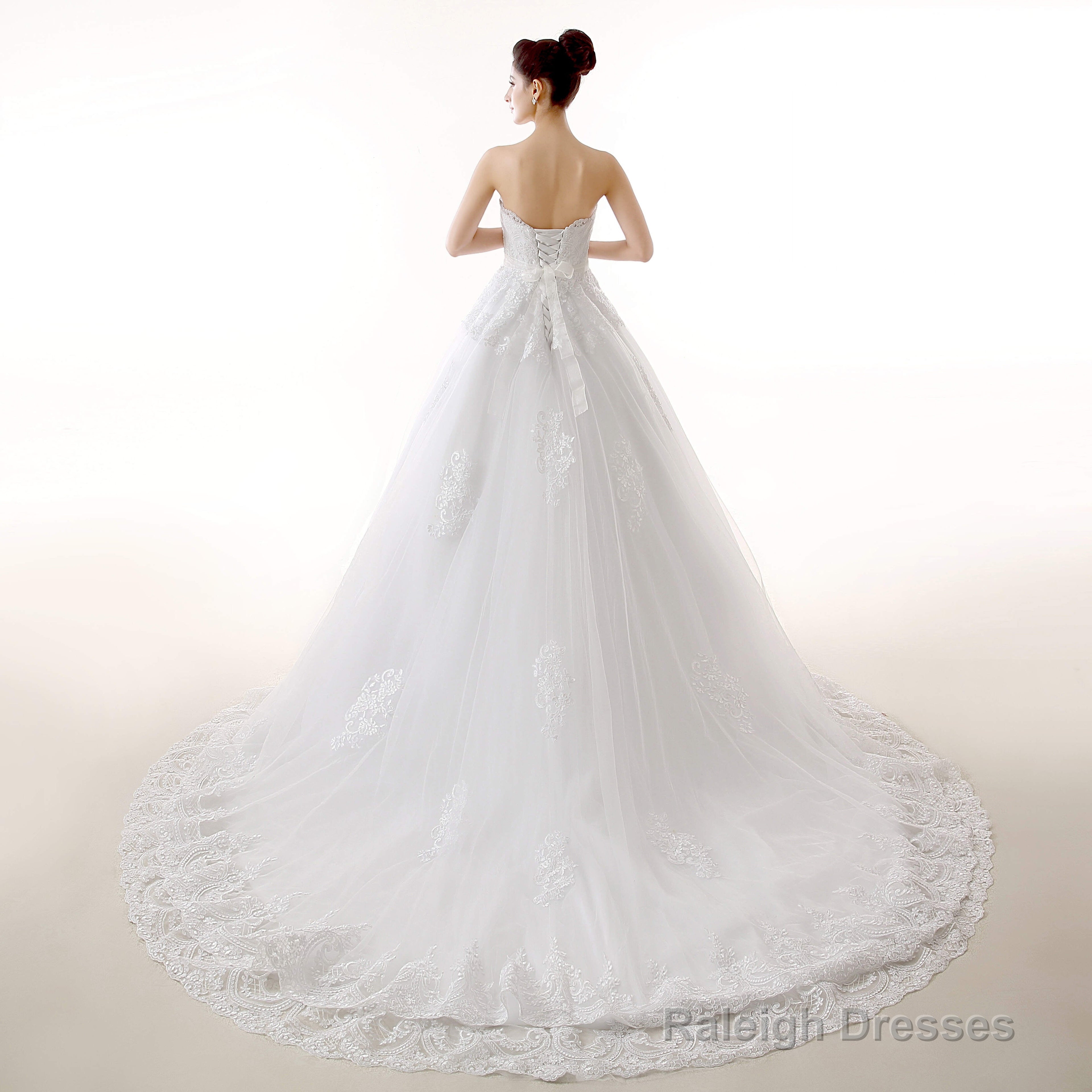White Tulle Lace Strapless With Sash Wedding Dresses