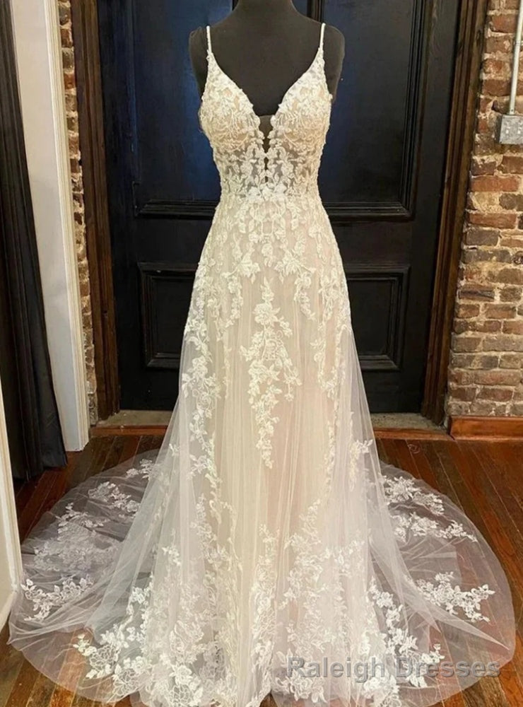 White Tulle Lace V Neck Backless Wedding Dress Main image