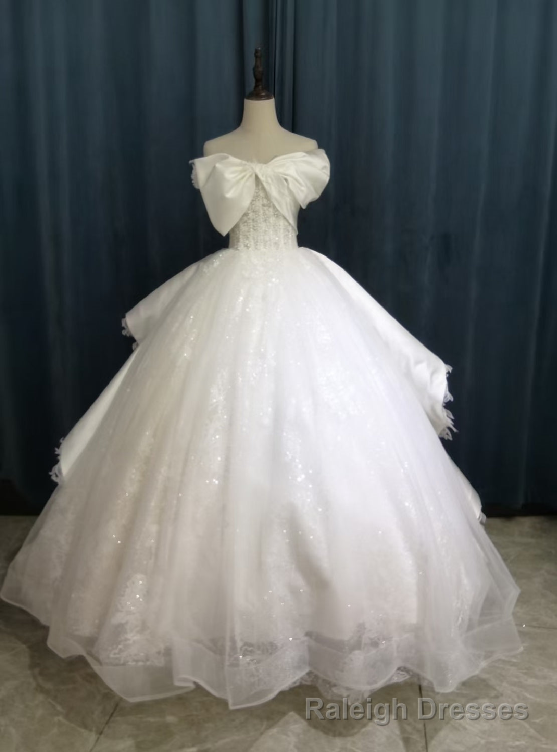 White Tulle Off the Shoulder Wedding Dress Main image