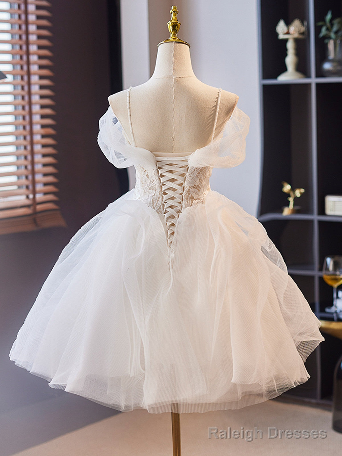 White Tulle Short Prom Dresses With Lace White Straps Short Prom Dresses