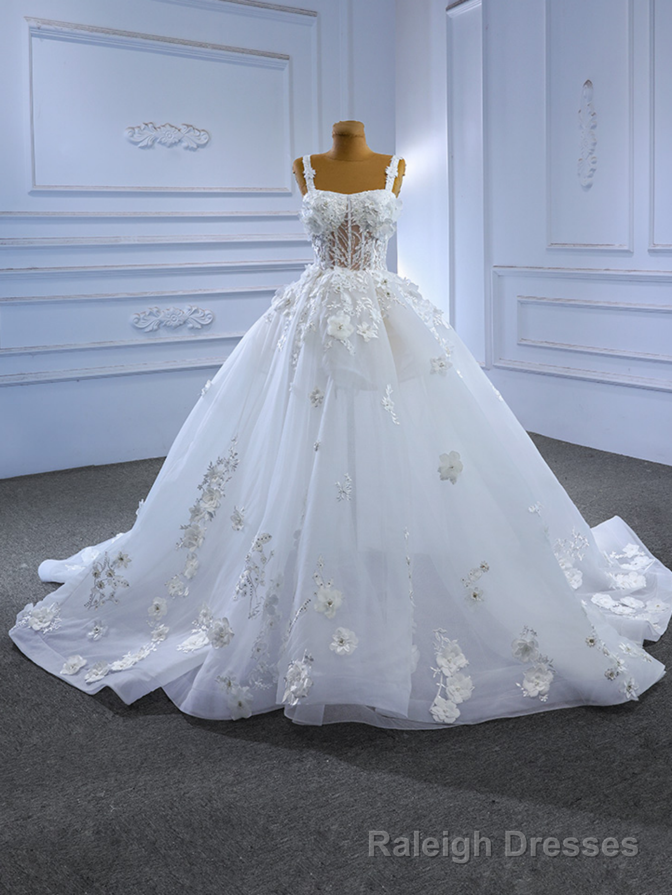 White Tulle Straps 3D Flower Wedding Dress