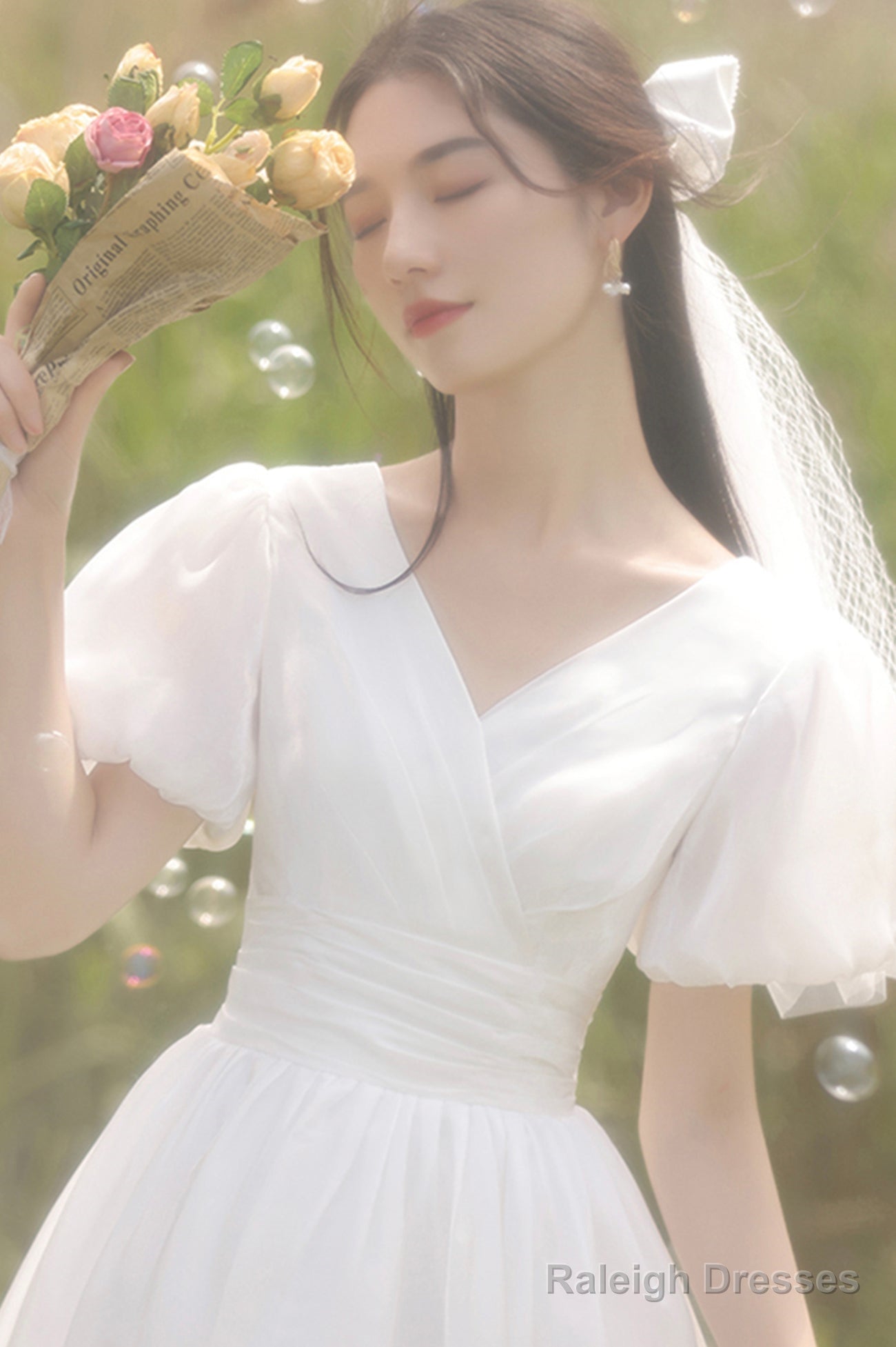 White V-Neck Tulle Short Prom Dress, Cute A-Line Evening Party Dress