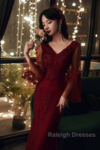 Wine Red Mermaid Prom Dresses Long With Lace V-Neckline Prom Dresses