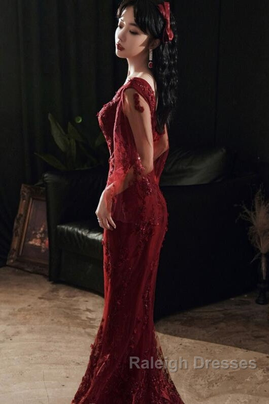 Wine Red Mermaid Prom Dresses Long With Lace V-Neckline Prom Dresses