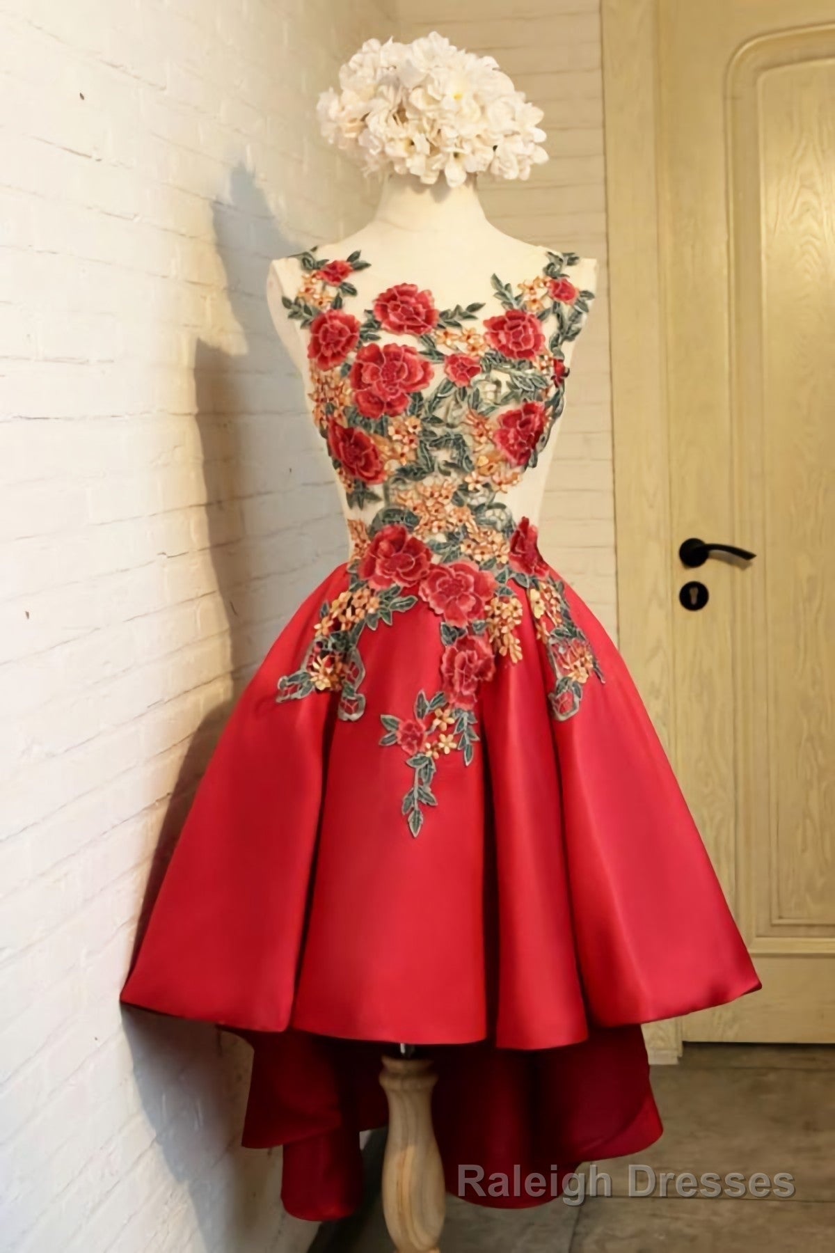 A Line Red Appliques Lace High Low Lace Up Satin Scoop Homecoming Dresses Main image
