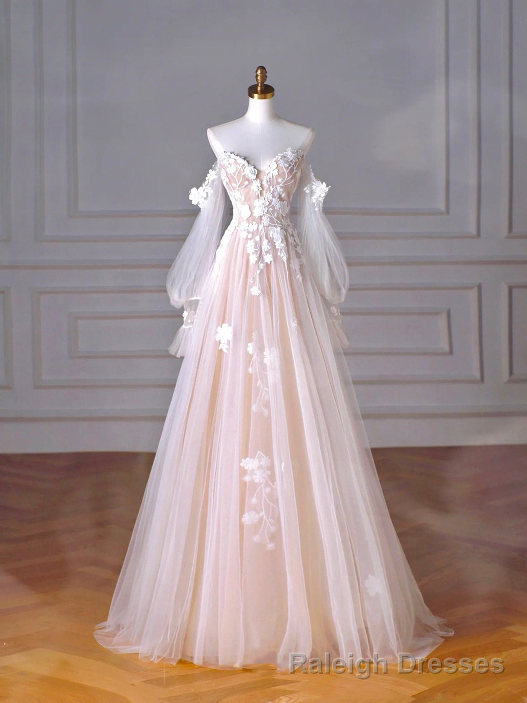 Champagne Tulle Lace Sweetheart Neck Long Formal Dress, A Line Puff Sleeves Prom Dress