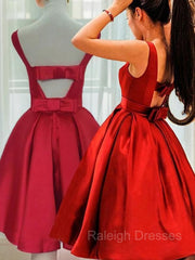 A-Line/Princess Scoop Short/Mini Satin Homecoming Dresses With Bow