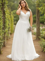 A-Line/Princess V-neck Floor-Length Tulle Wedding Dresses