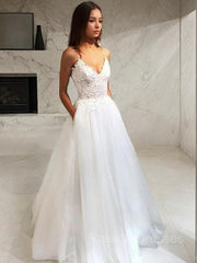 A-Line/Princess V-neck Floor-Length Tulle Wedding Dresses