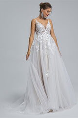 A-Line Tulle V-Neck Lace Beaded Flower Wedding Dresses