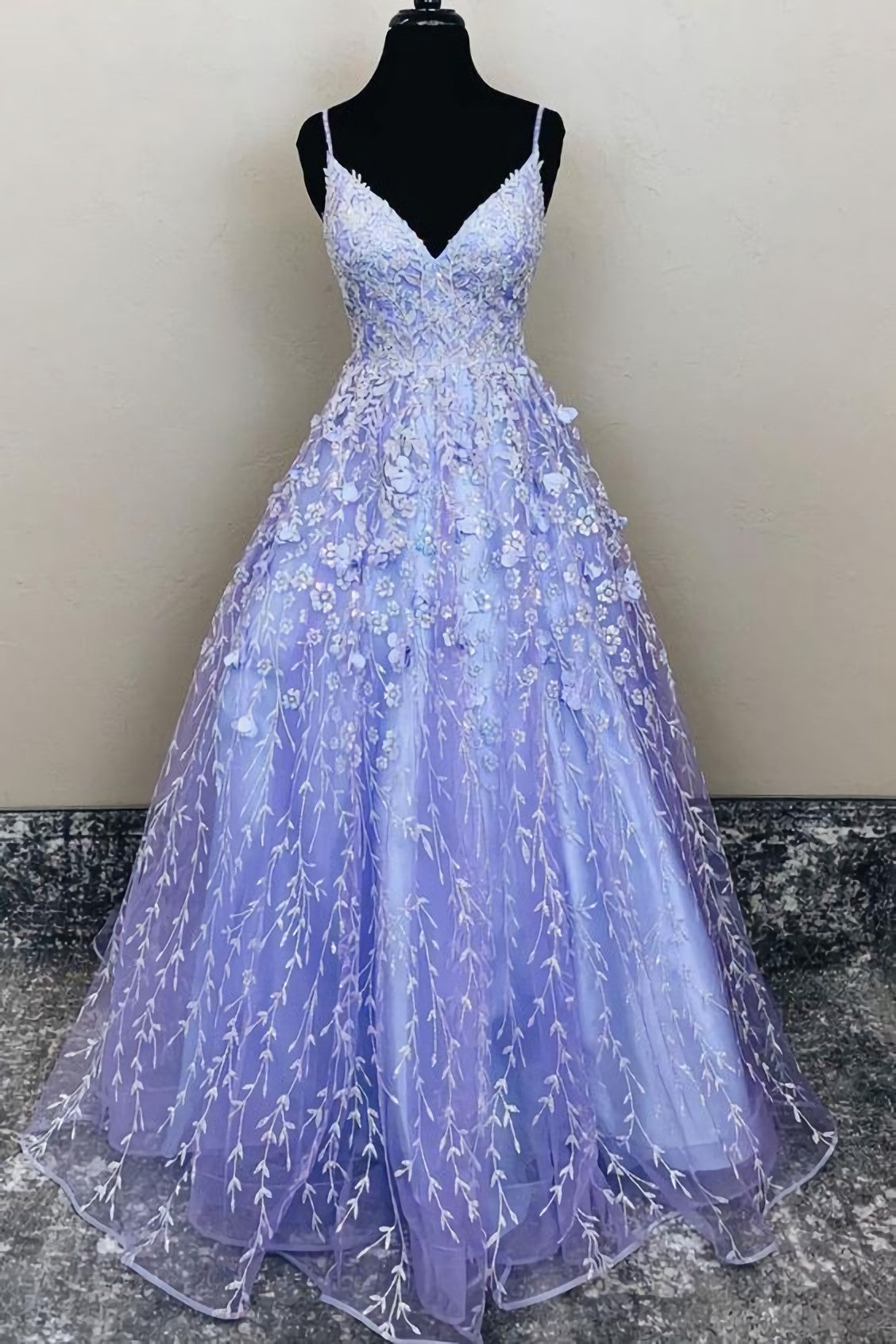 A Line Lavender Appliques Long Prom Dress