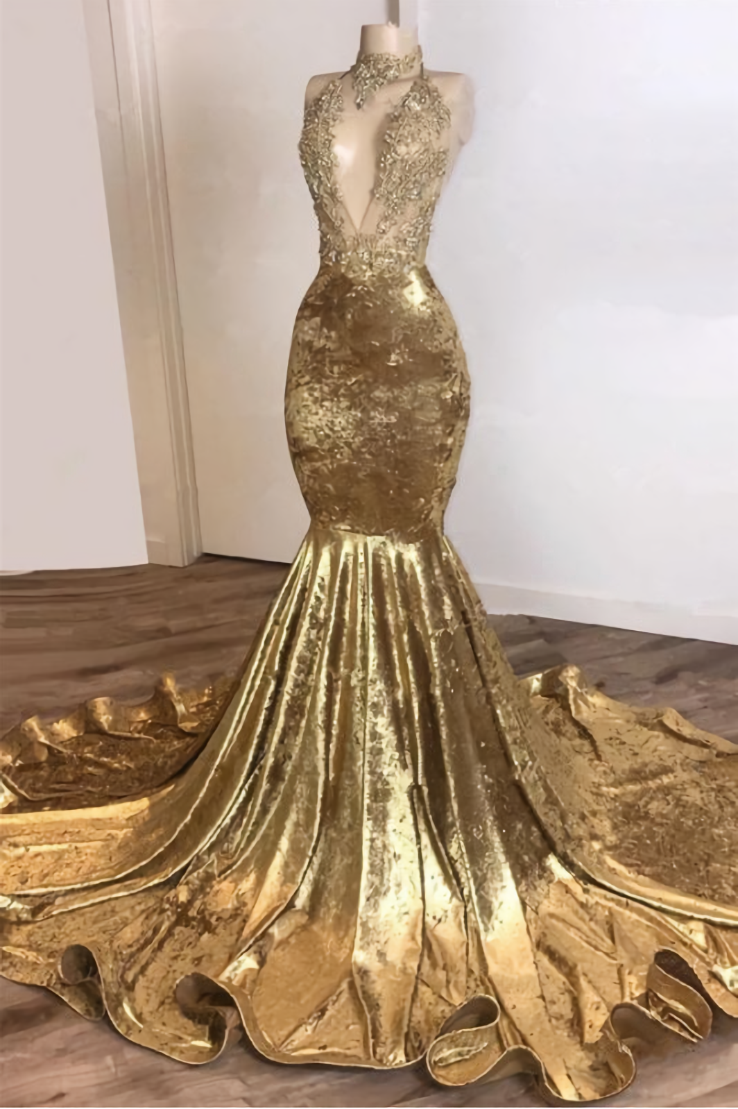 Halter Backless Gold Prom Dresses, Cheap With Beads Appliques Mermaid Velvet Sexy Evening Gowns