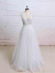 Glamorous Long A-line V-Neck Backless Tulle Wedding Dresses