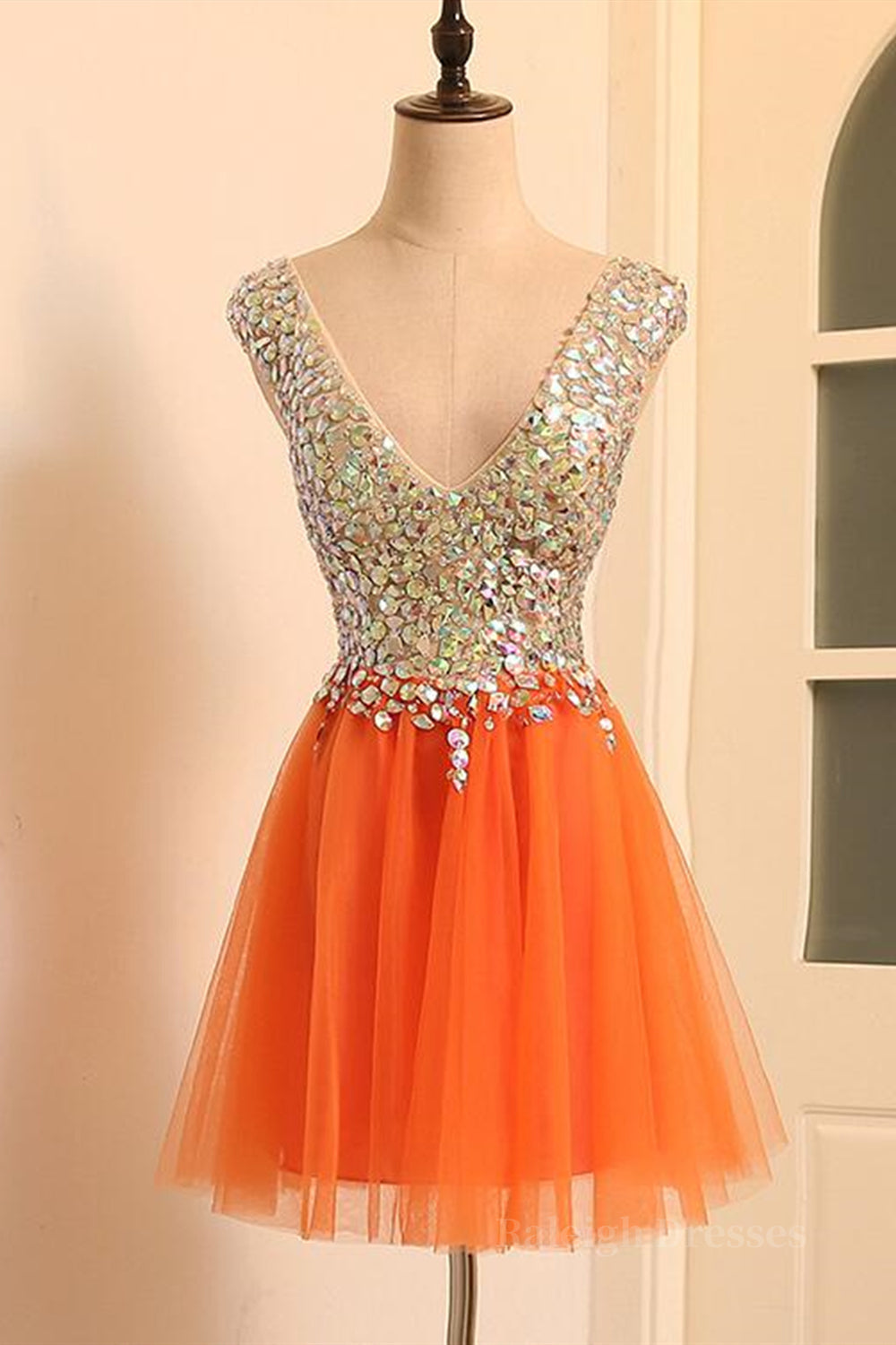 Gorgeous V Neck Open Back Orange Short Prom Homecoming Dresses, Short Orange Formal Evening Dresses