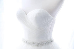 Prom Dresses, New Fashion Prom Dresses, Simple White Tulle Strapless Beaded Sweep Train Wedding Dresses