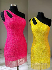 Sheath/Column One-Shoulder Short/Mini Velvet Sequins Homecoming Dresses