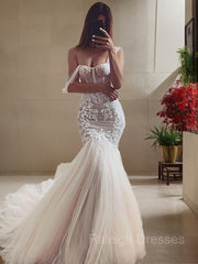 Trumpet/Mermaid Straps Cathedral Train Tulle Wedding Dresses With Appliques Lace