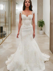 Trumpet/Mermaid Sweetheart Chapel Train Lace Wedding Dresses With Appliques Lace