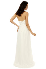 Cariño de gasa blanca con pliegues con vestidos de dama de honor