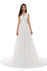White Tulle Scoop Neck Lace Appliques Beading Wedding Dresses